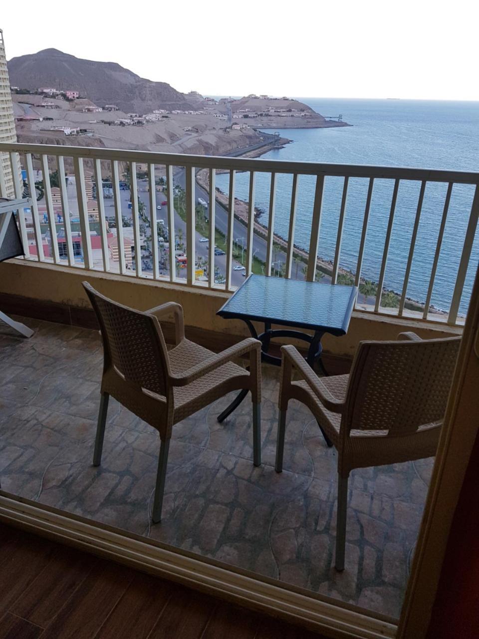 Apartment At Porto Sokhna Pyramids - Ain Sukhna Exterior foto